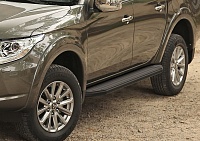 Порог - площадка черный «Black» для Mitsubishi L200 2016+